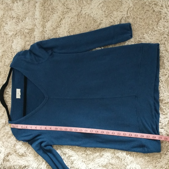 Lou & Grey Ultra Soft Blue Tunic Sweater Size M - Picture 7 of 7